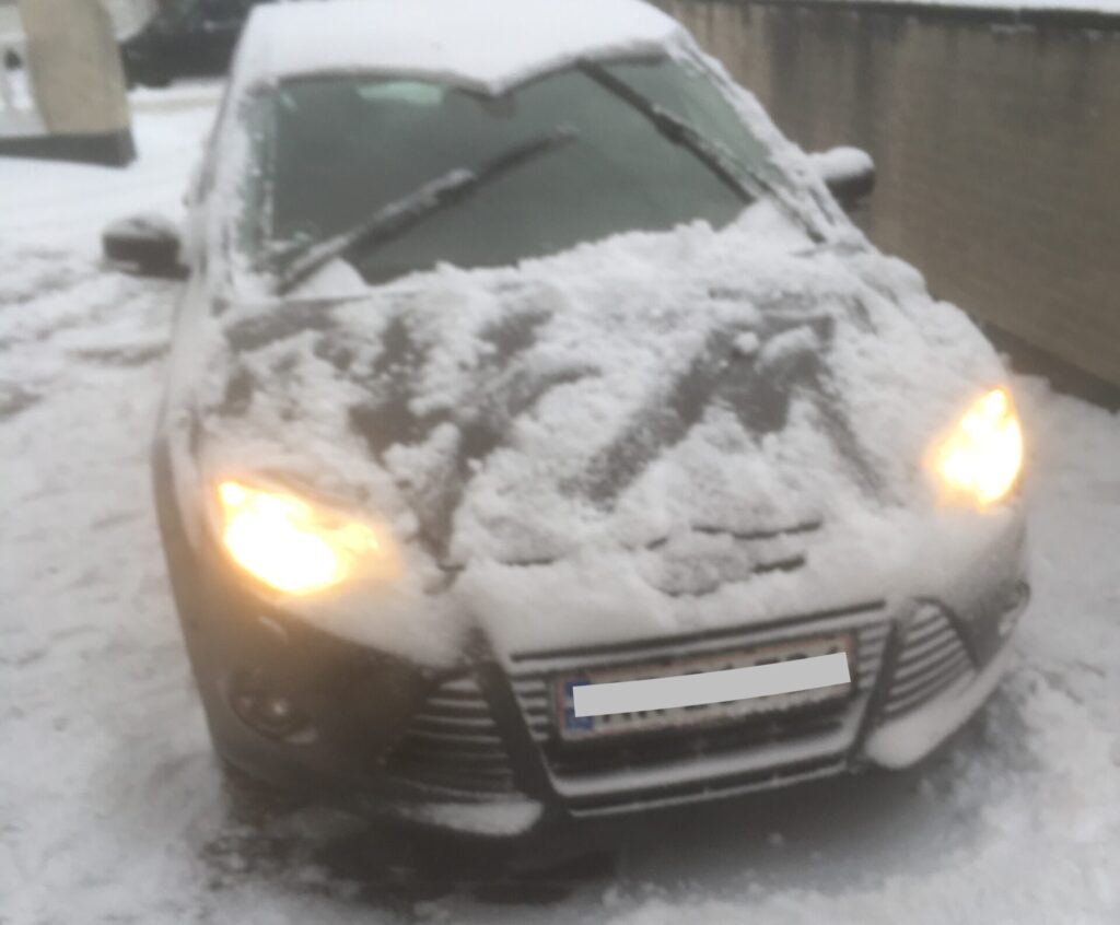 Forvent sne og is når du gør bilen klar til skiferie (Foto: Ferieogbørn.dk)