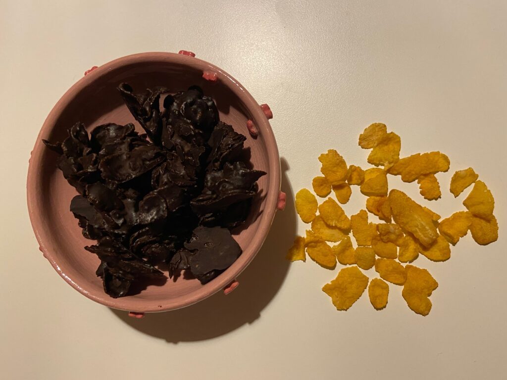 Cornflakestoppe med kakao og flormelis (Foto: Ferieogborn.dk)