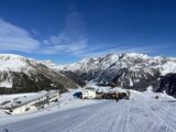 Skiområde i Livigno byder på brede pister og ingen kø ved lifterne. (Foto: Ferieogborn.dk)